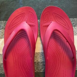 Women’s size 9 pink crocs!